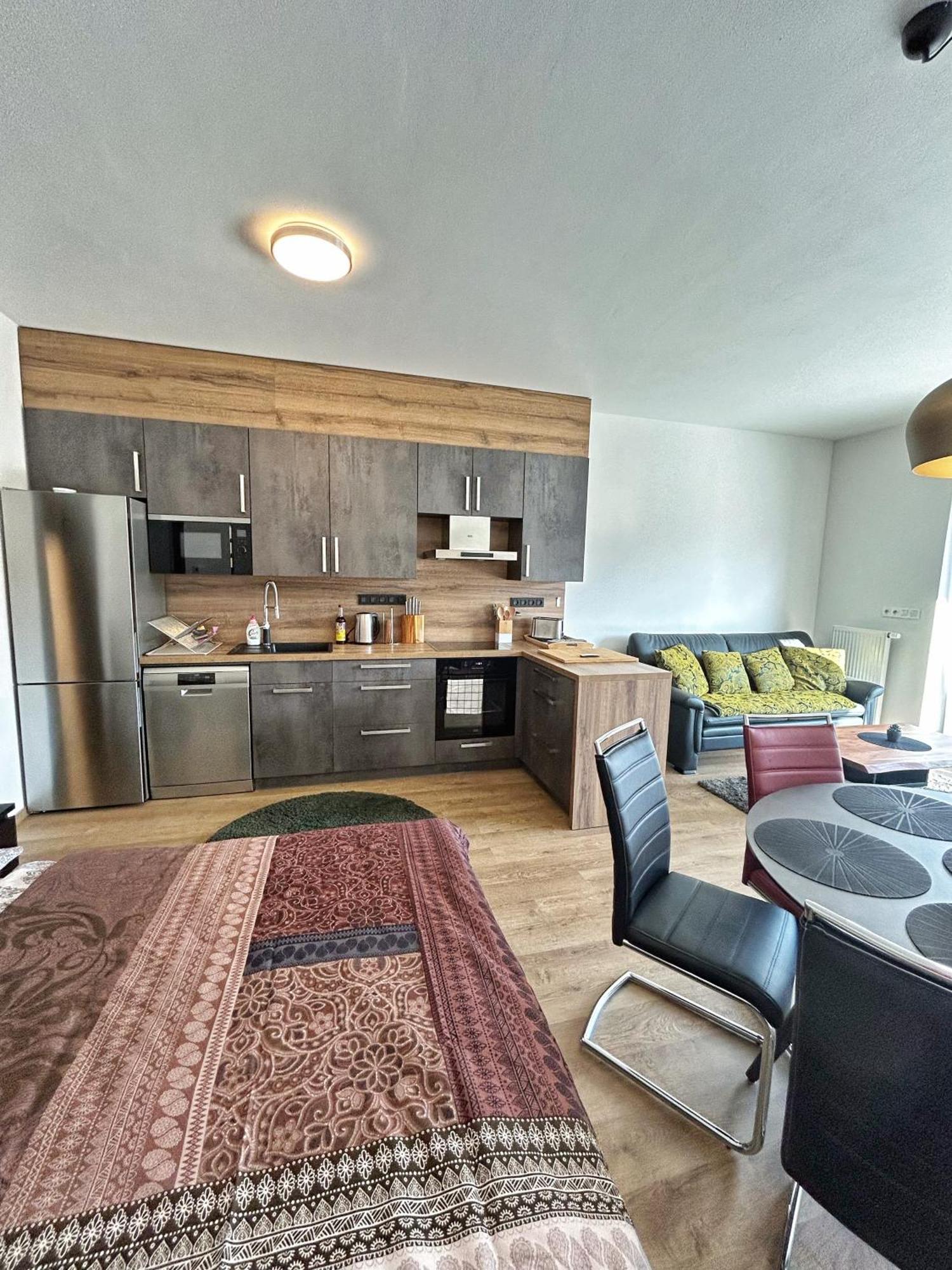 Apartman A3 Kasperky Slunny Moderni Apartman Na Horach Kasperske Hory Kültér fotó